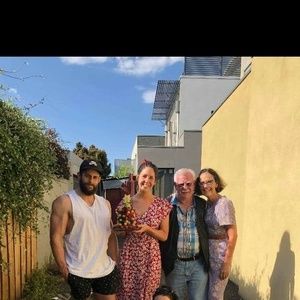 Meet your Posher, Anne